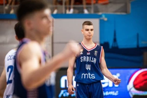 Srbija dobila još jednog MVP-a - Nikola Topić postao "zlatni" dečko evropske košarke!